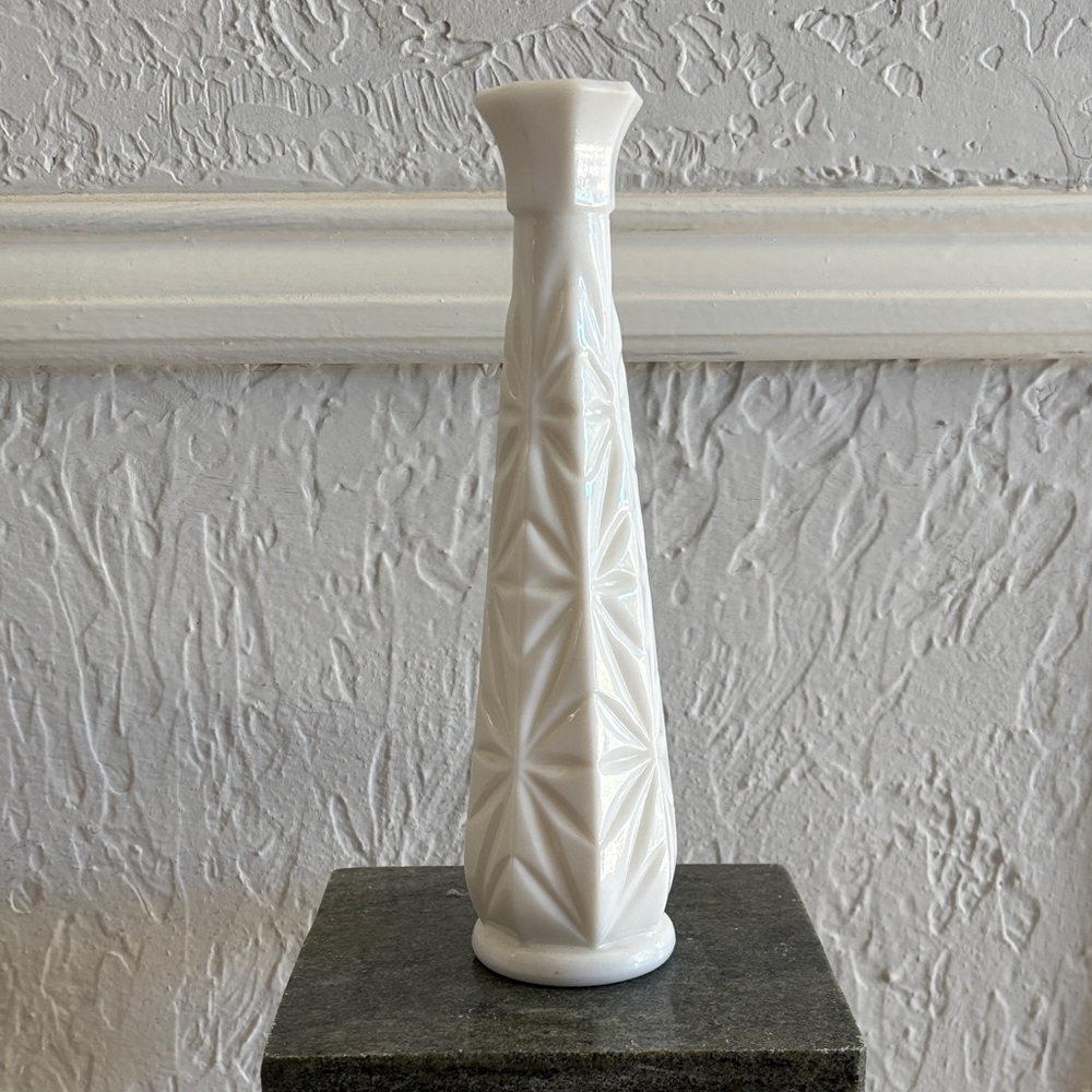 9 inch While Milk Glads Vase | Bud Vase | Flower Vase
